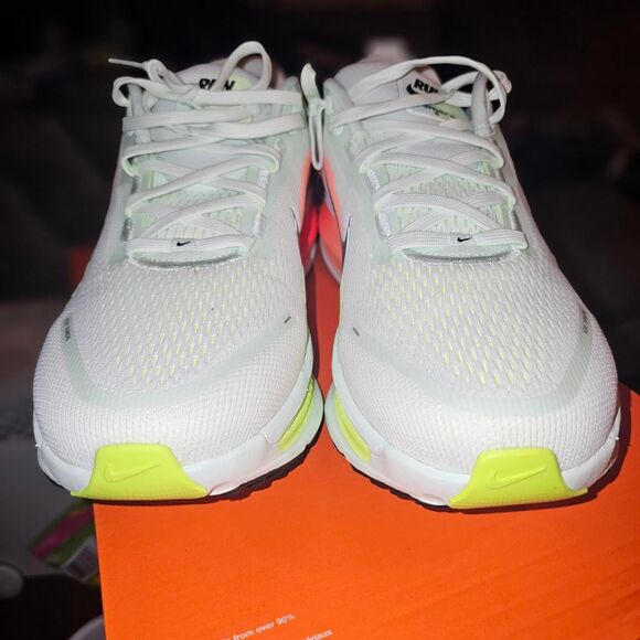 Nike Men's Vomero 18 Rare Colorway sz 12 - Picture 6 of 6